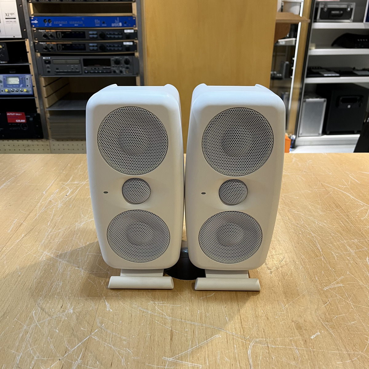 iLoud MTM White （Pair）