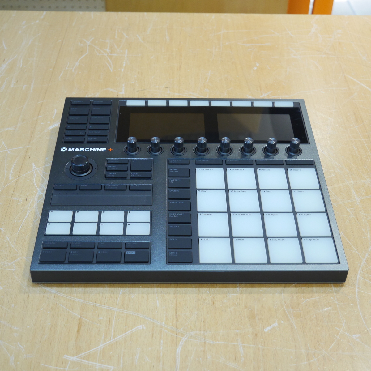 MASCHINE+