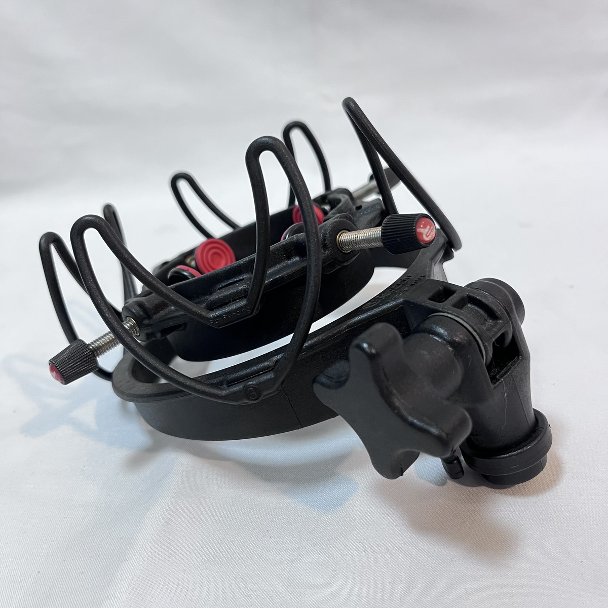 InVision USM (JPRYC044901)