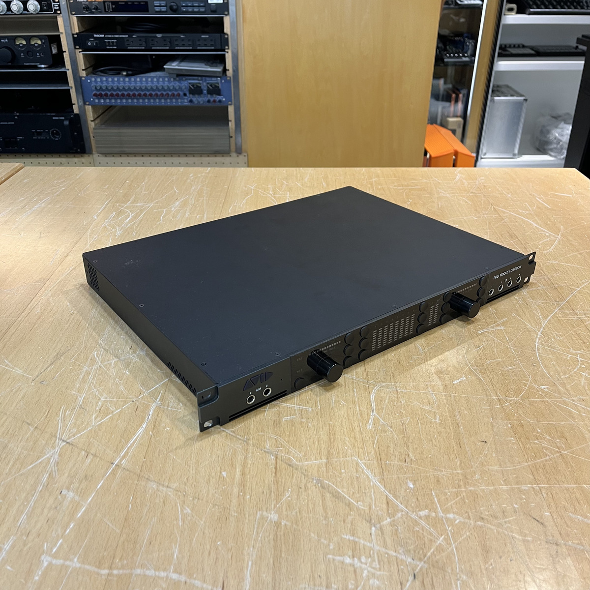 Pro Tools | Carbon Hybrid Audio Production System (US version)