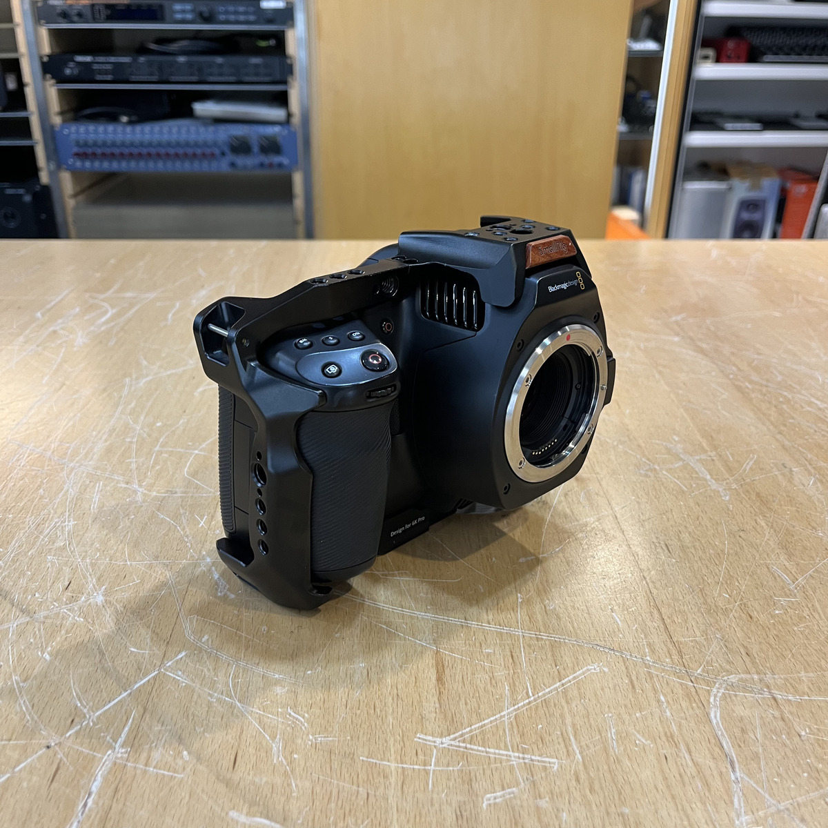 Blackmagic Pocket Cinema Camera 6K Pro