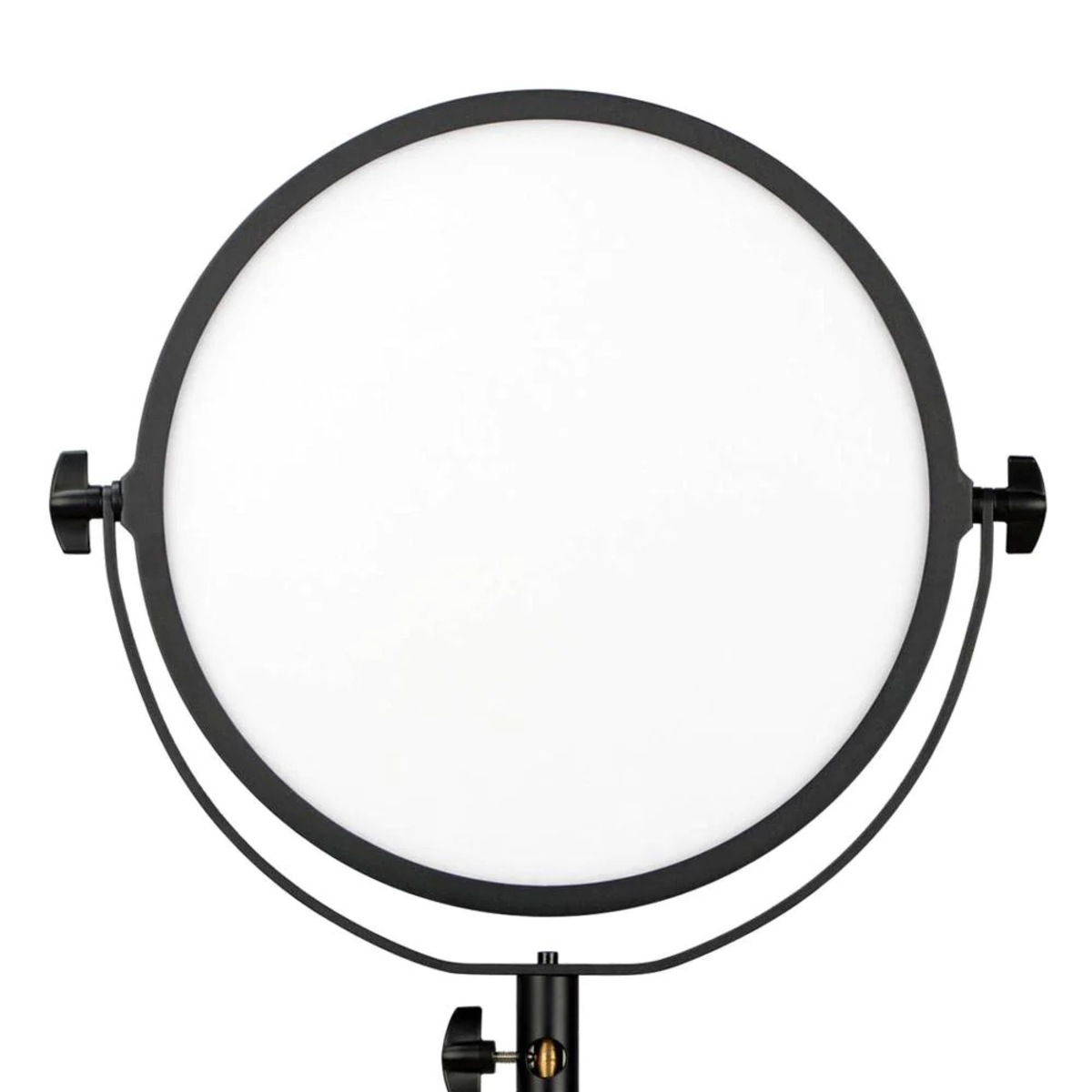 Nuada R3 II LED Light