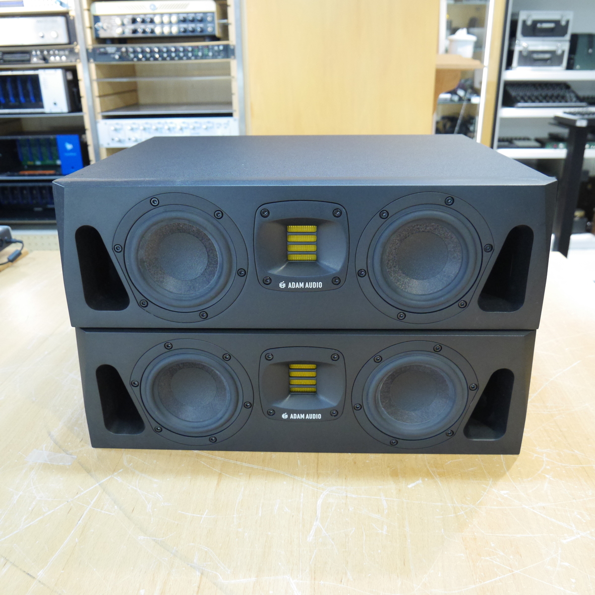 A44H (1Pair) 