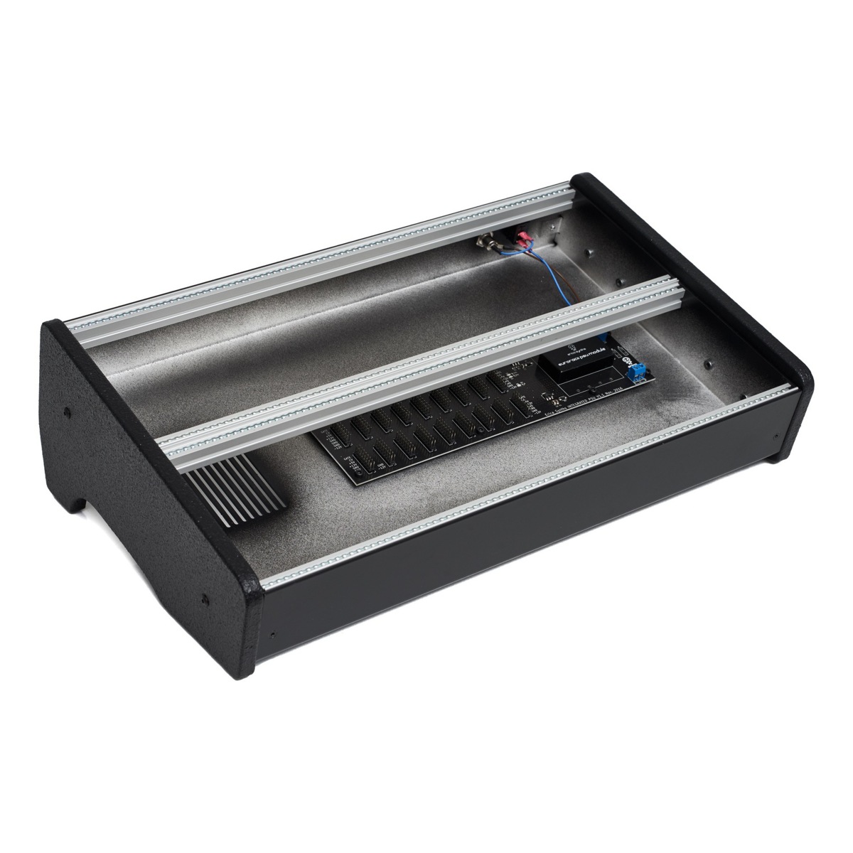 2x84HP Aluminum Skiff Case Horizontal side panels (USA Plug)