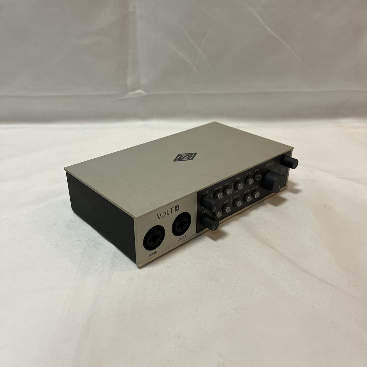 Volt 4 USB Recording Studio