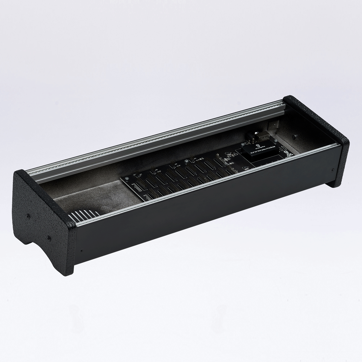1x84HP Aluminum Skiff Case (USA plug)