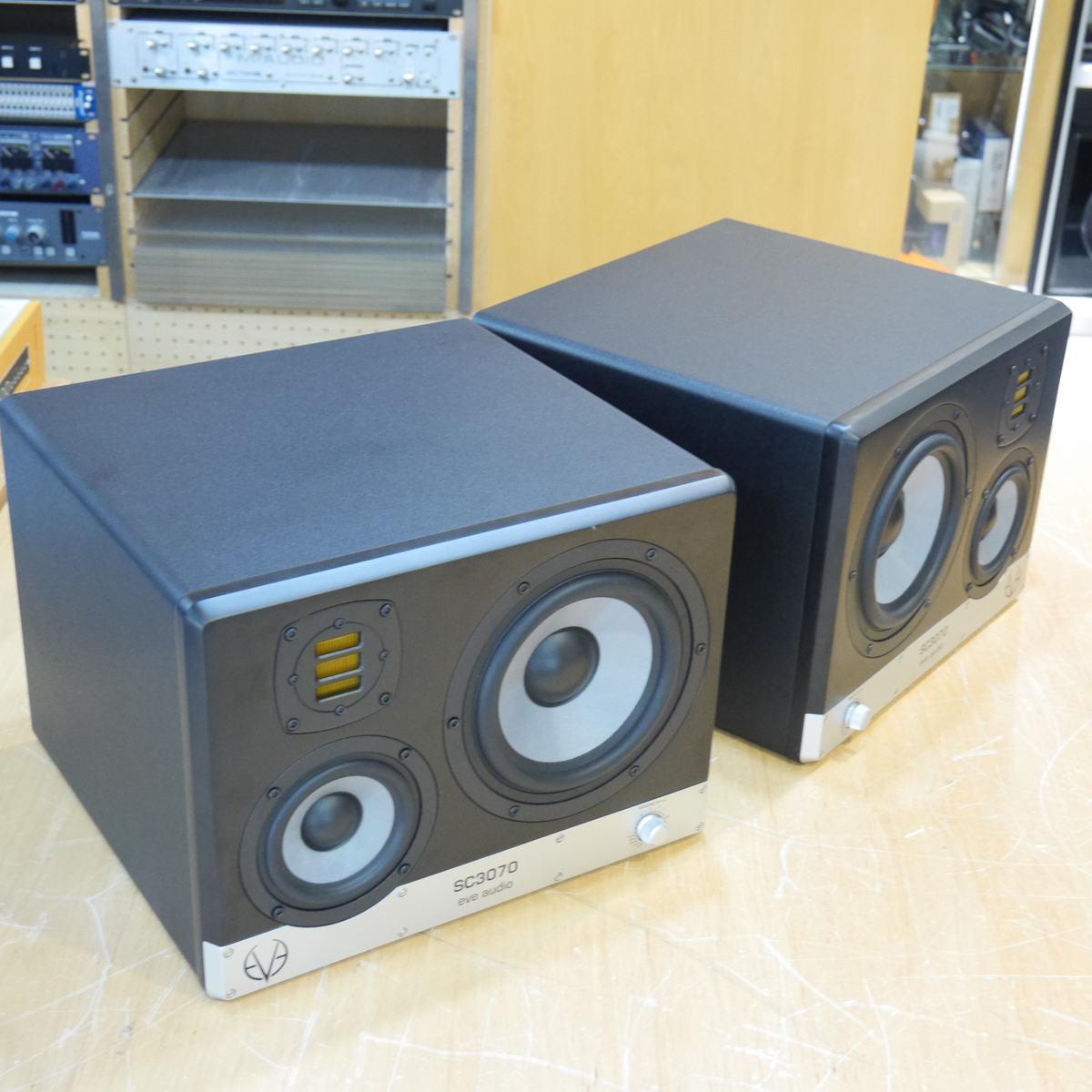 SC3070（1Pair） 店頭展示機