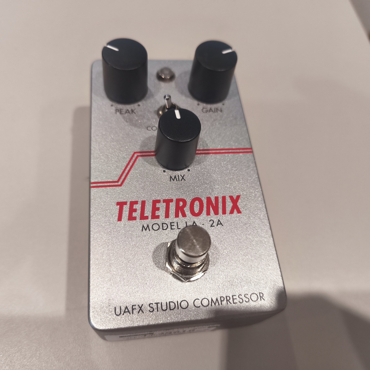 UAFX Teletronix LA-2A Studio Compressor