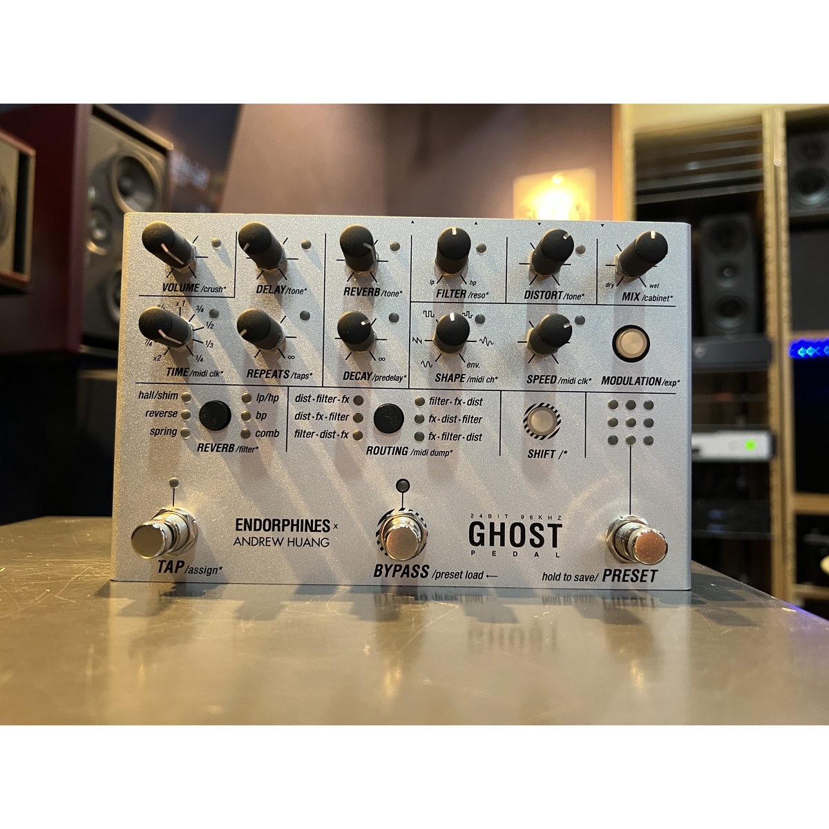 GHOST PEDAL 店頭展示機