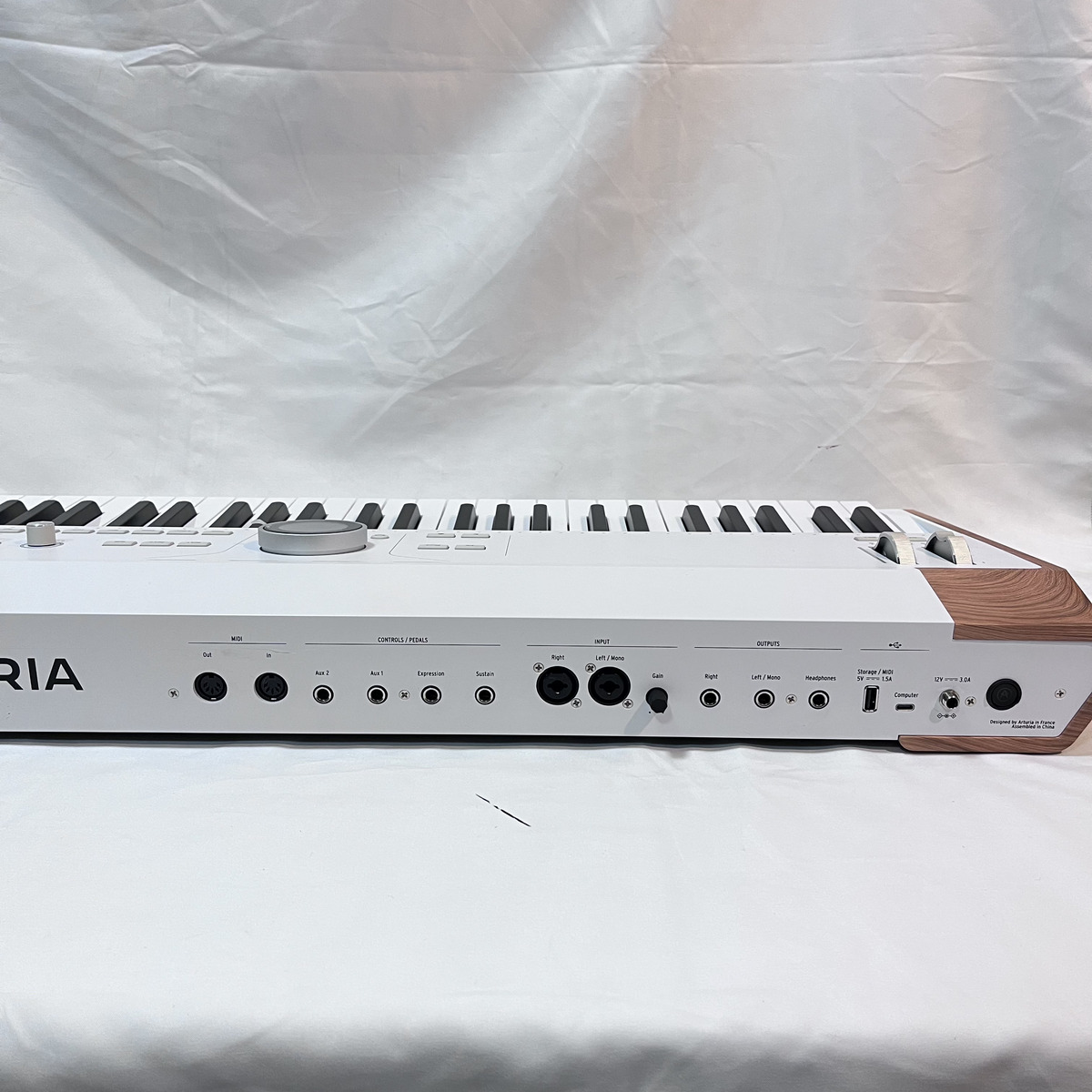 AstroLab 61