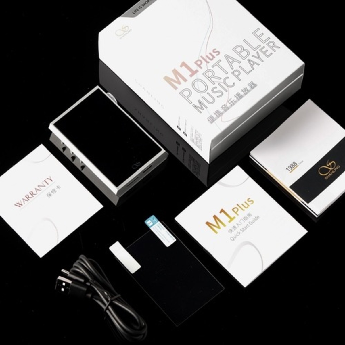 M1 Plus Balck（ブラック）