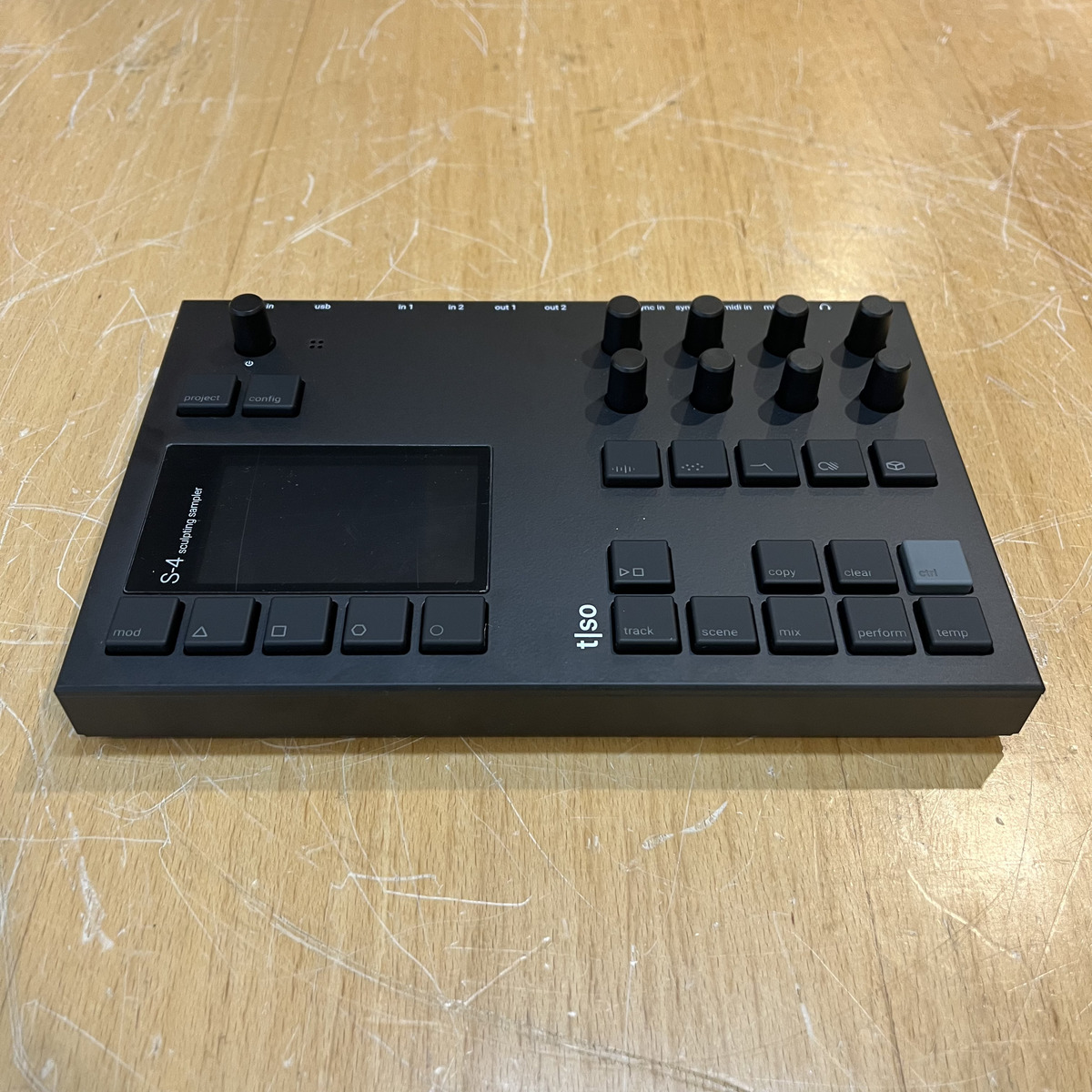 S-4 Sculpting Sampler 店頭展示機