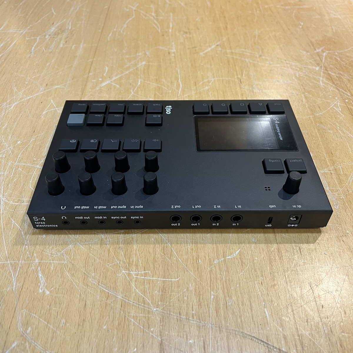 S-4 Sculpting Sampler 店頭展示機