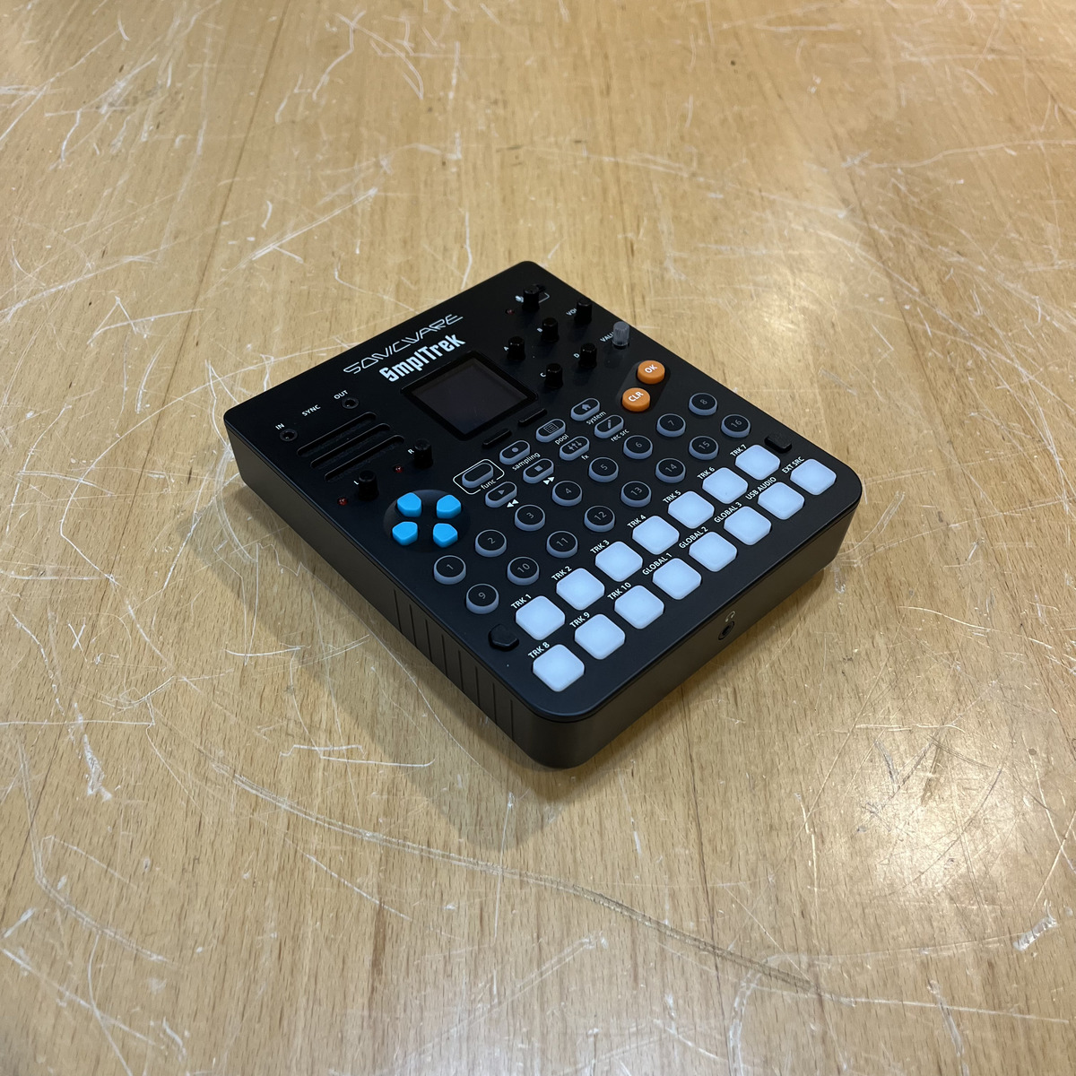 SmplTrek