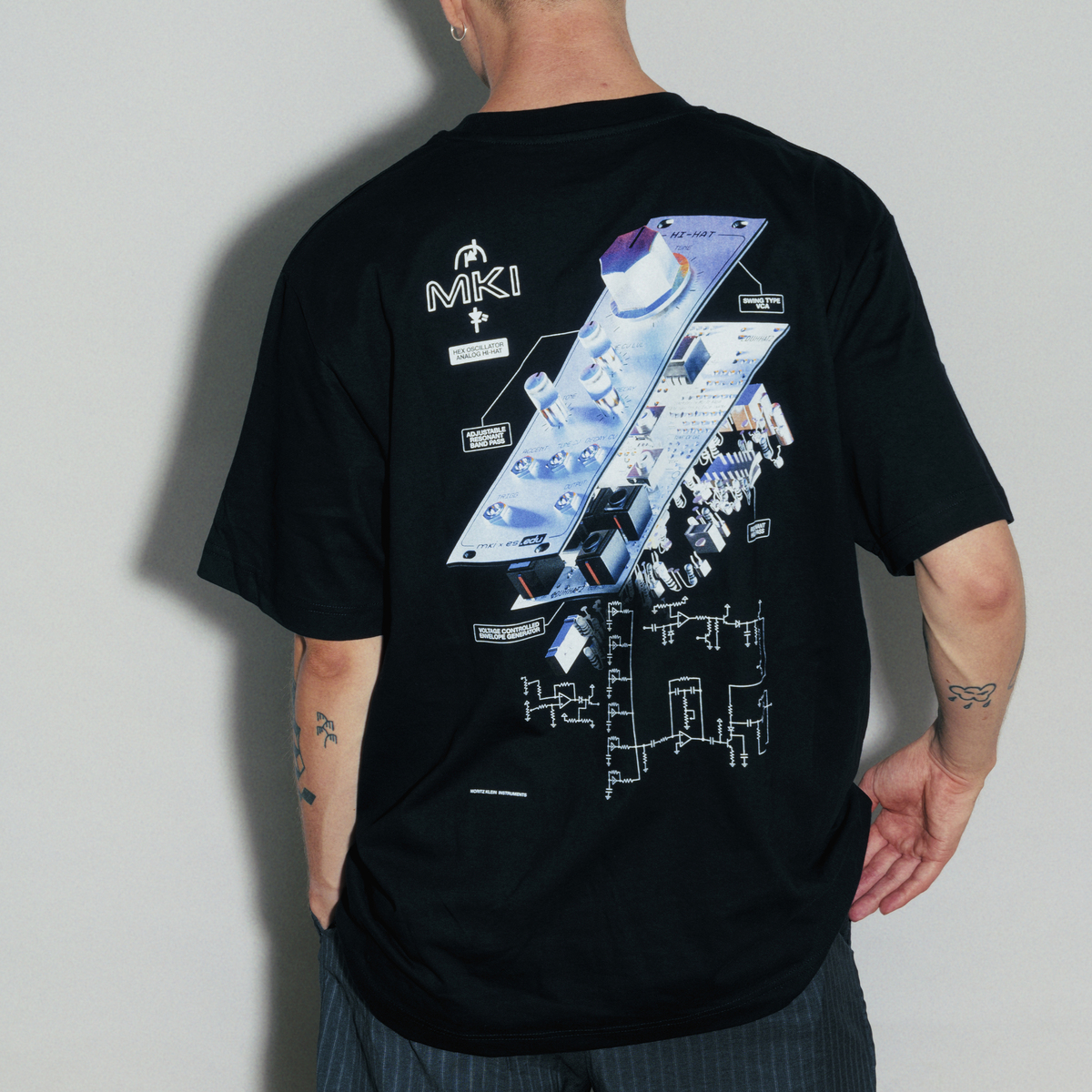 MKI Hex Oscillator Analog Hi-Hat T-Shirt L