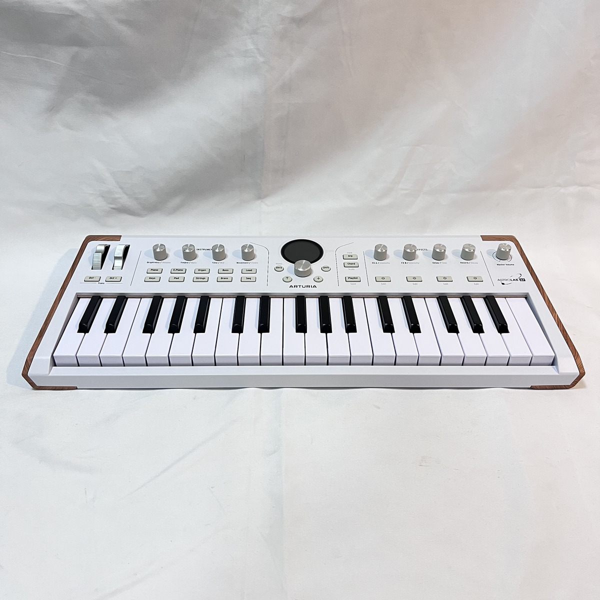AstroLab 37