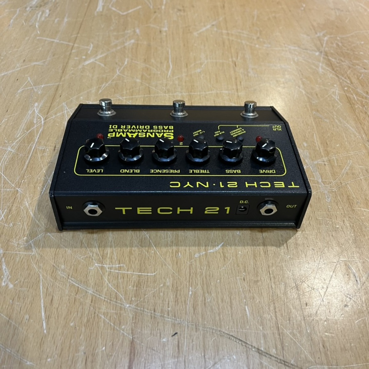 PROGRAMMABLE BASS DRIVER DI