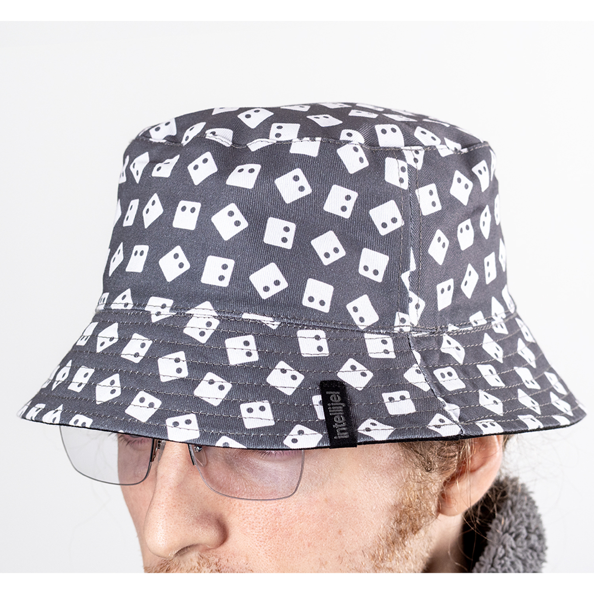 Hat - Bucket W/  ROBOT HEAD (black)