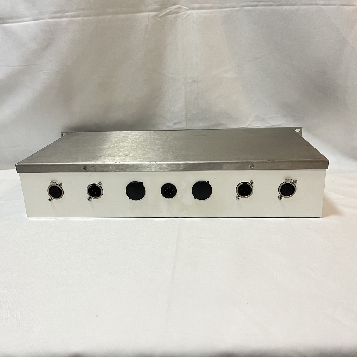 U373a pair Rackmount