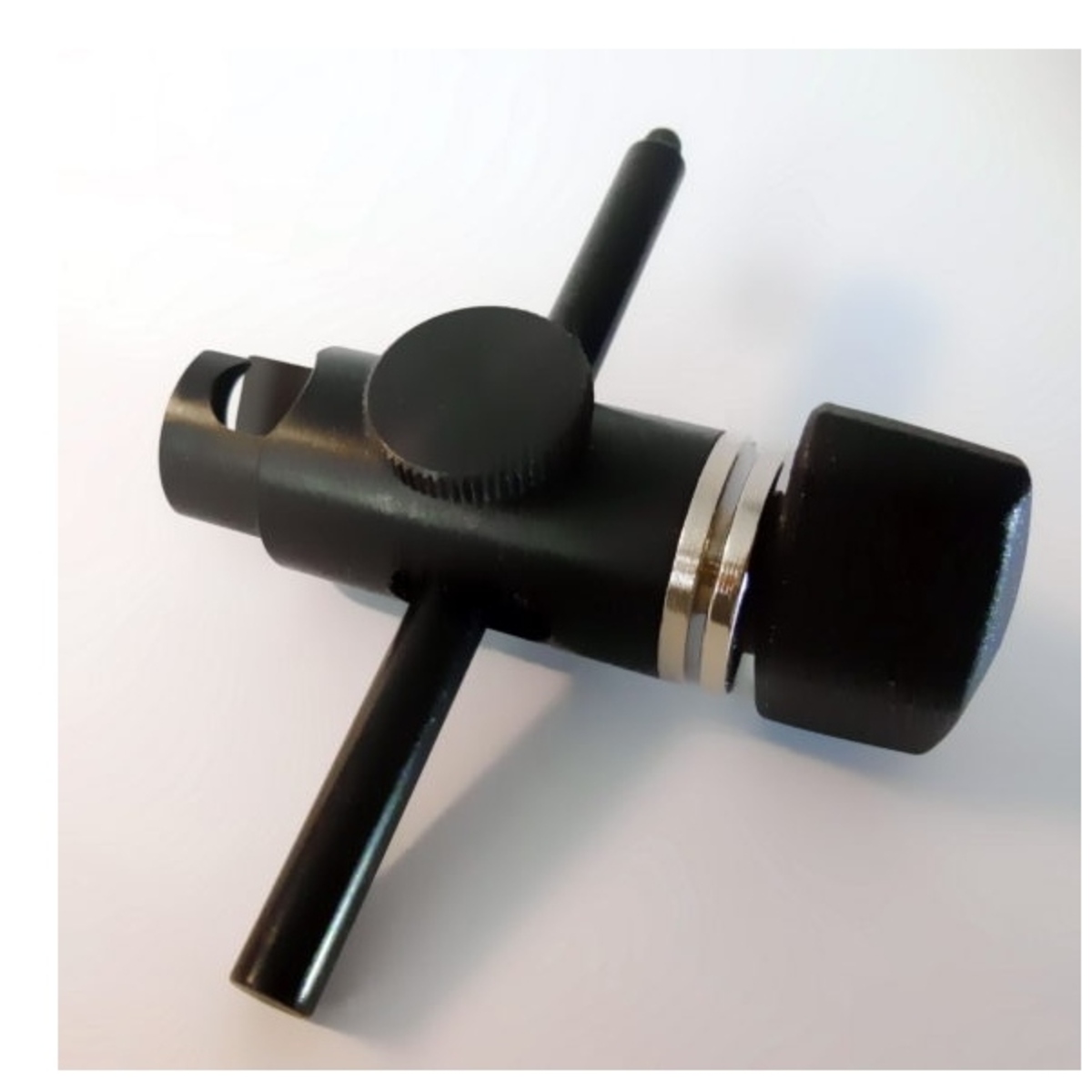 Pauly Spider Clip Black