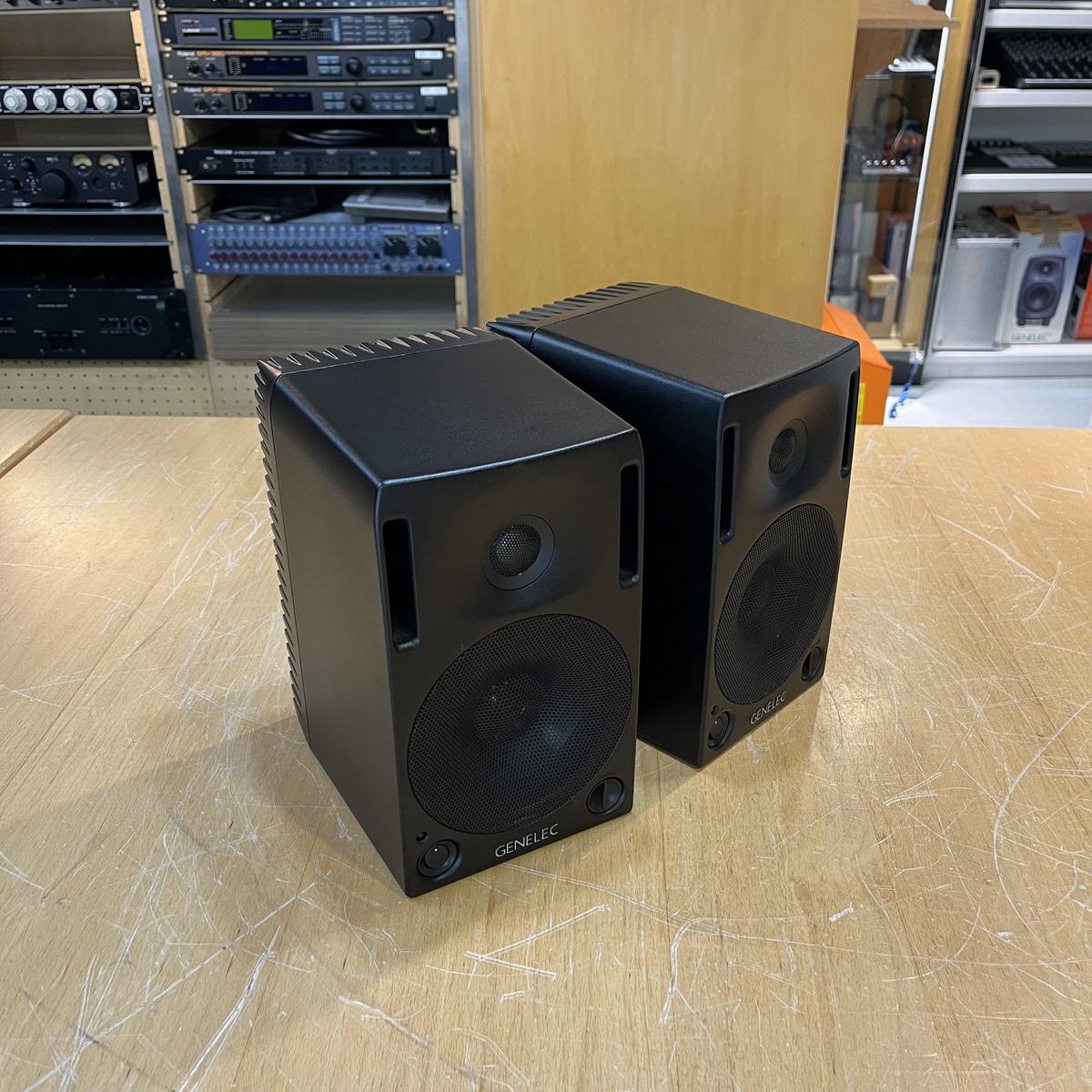 GENELEC(ジェネレック) 1029A(1PAIR) | Rock oN Line eStore