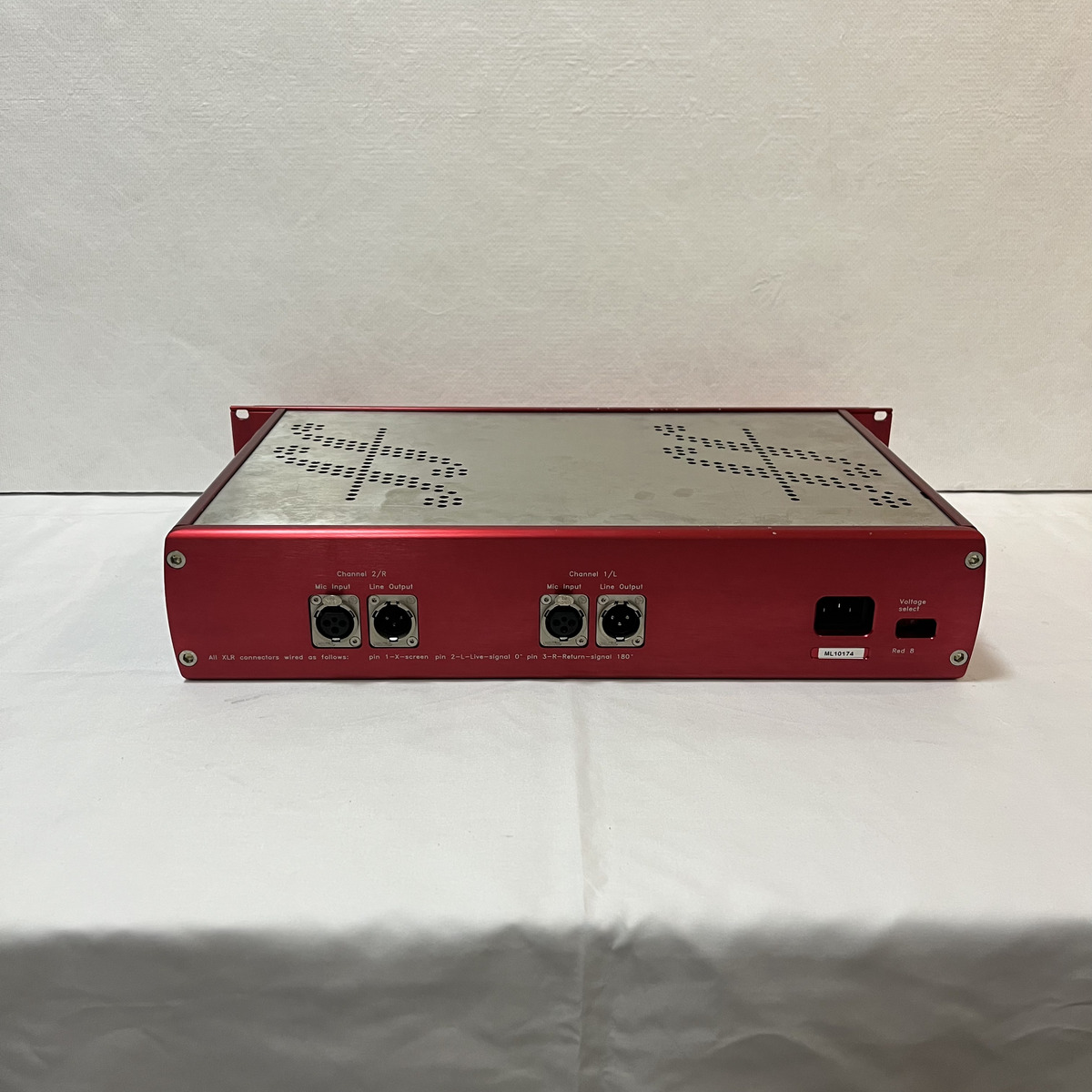 RED8