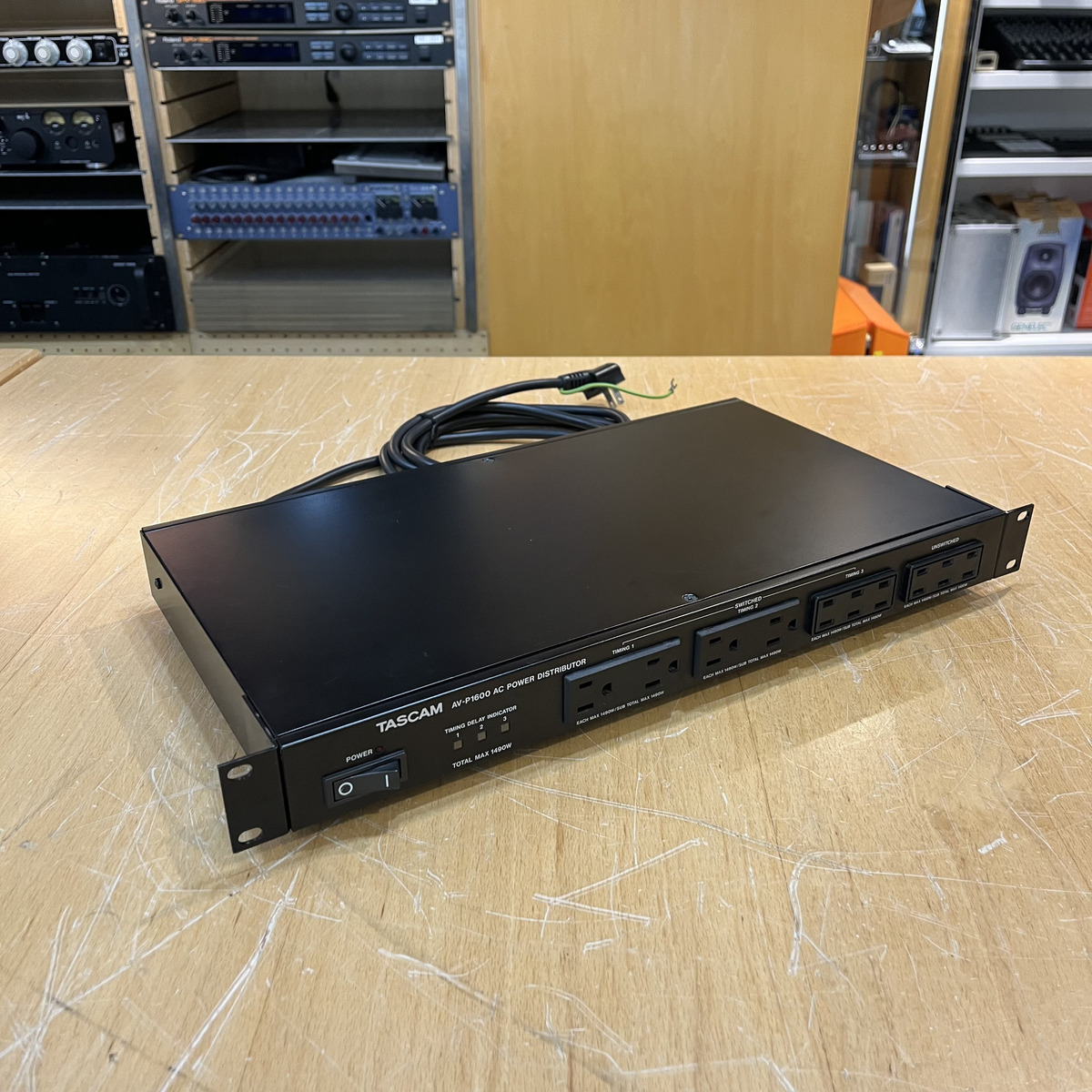 配信機器・PA機器・レコーディング機器 TASCAM AV-P1600 AC POWER DISTRIBUTOR 配信機器・PA機器・レコーディング機器 TASCAM AV-P1600 AC