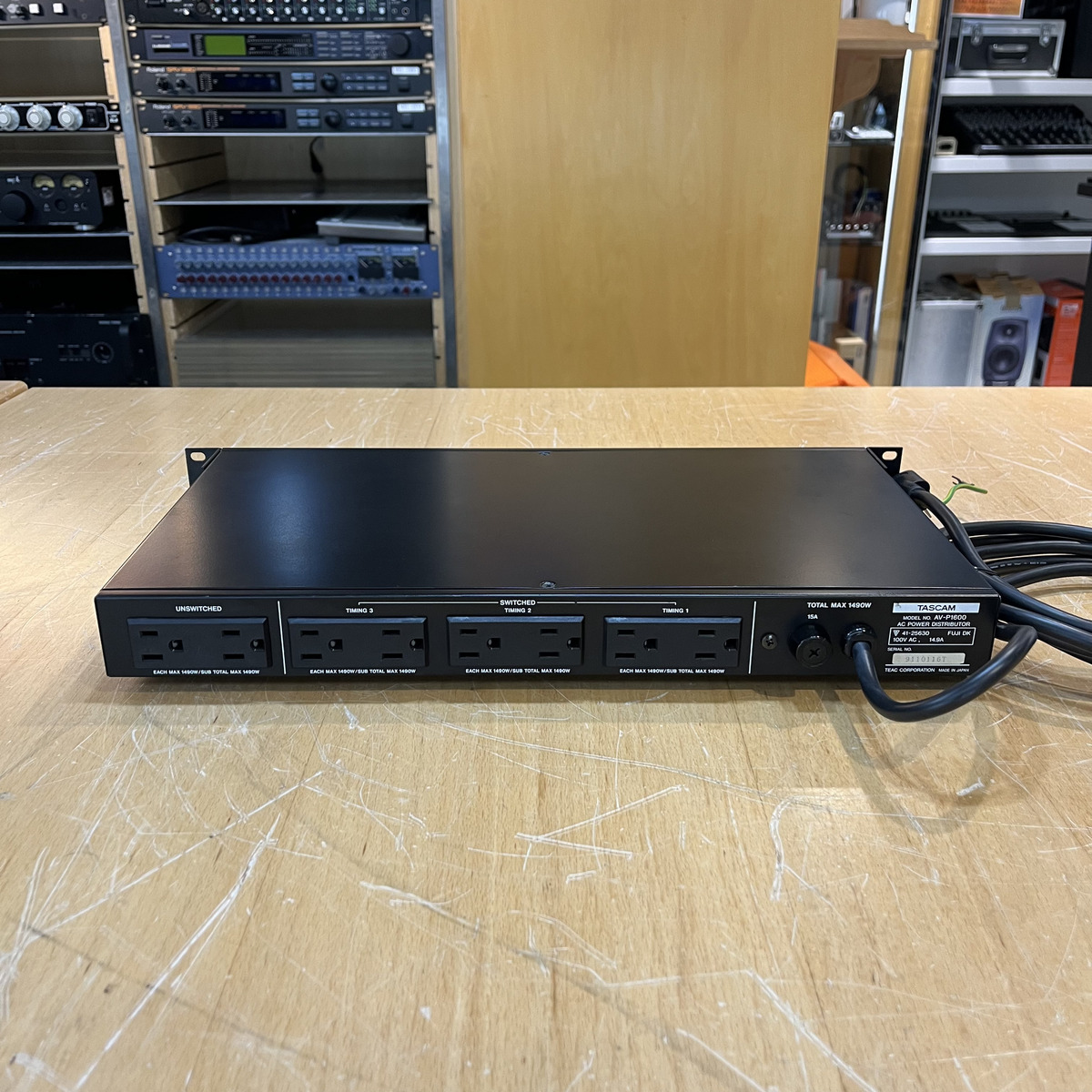 TASCAM(タスカム) AV-P1600 | Rock oN Line eStore