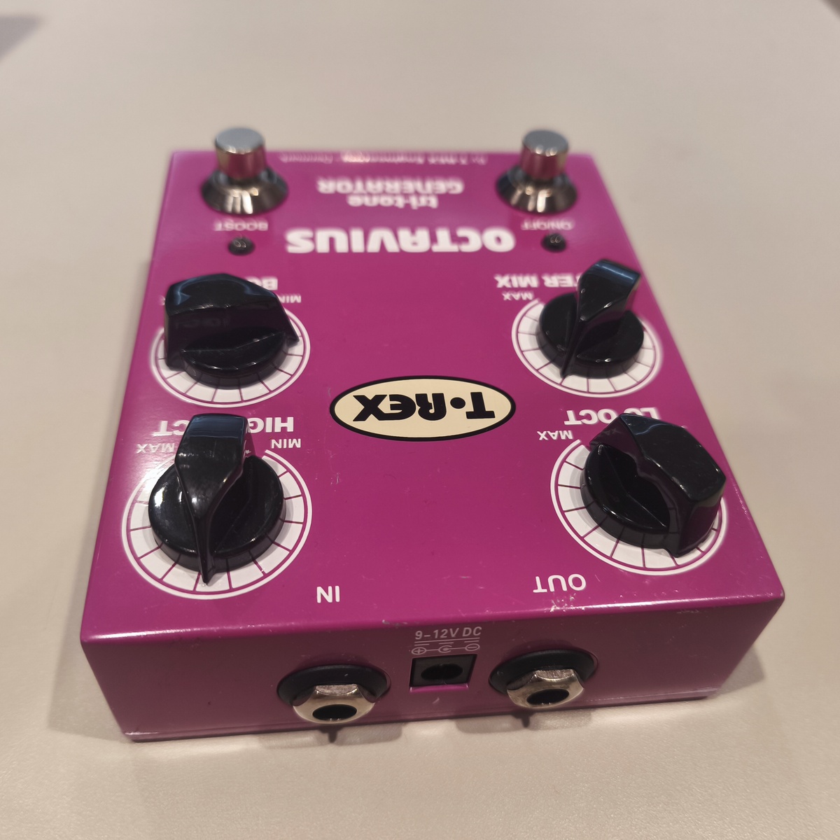 tri-tone generator