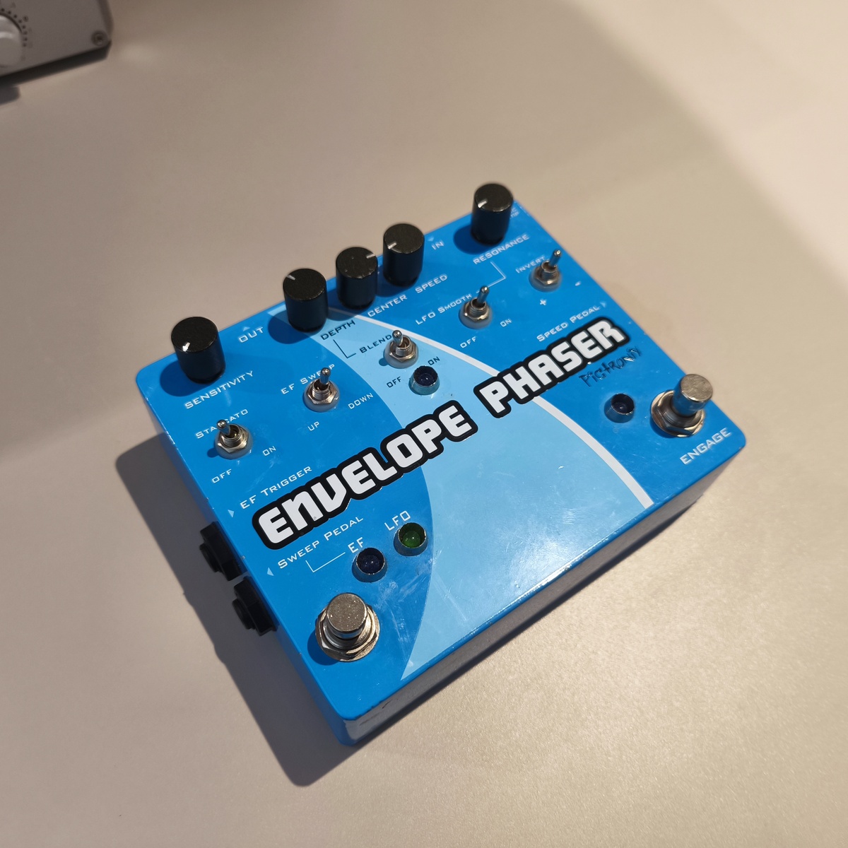 ENVELOPE PHASER