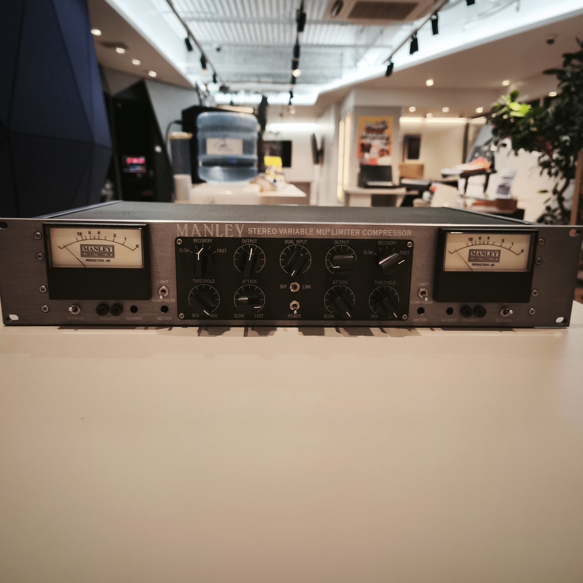 Stereo Variable Mu Limiter Compressor