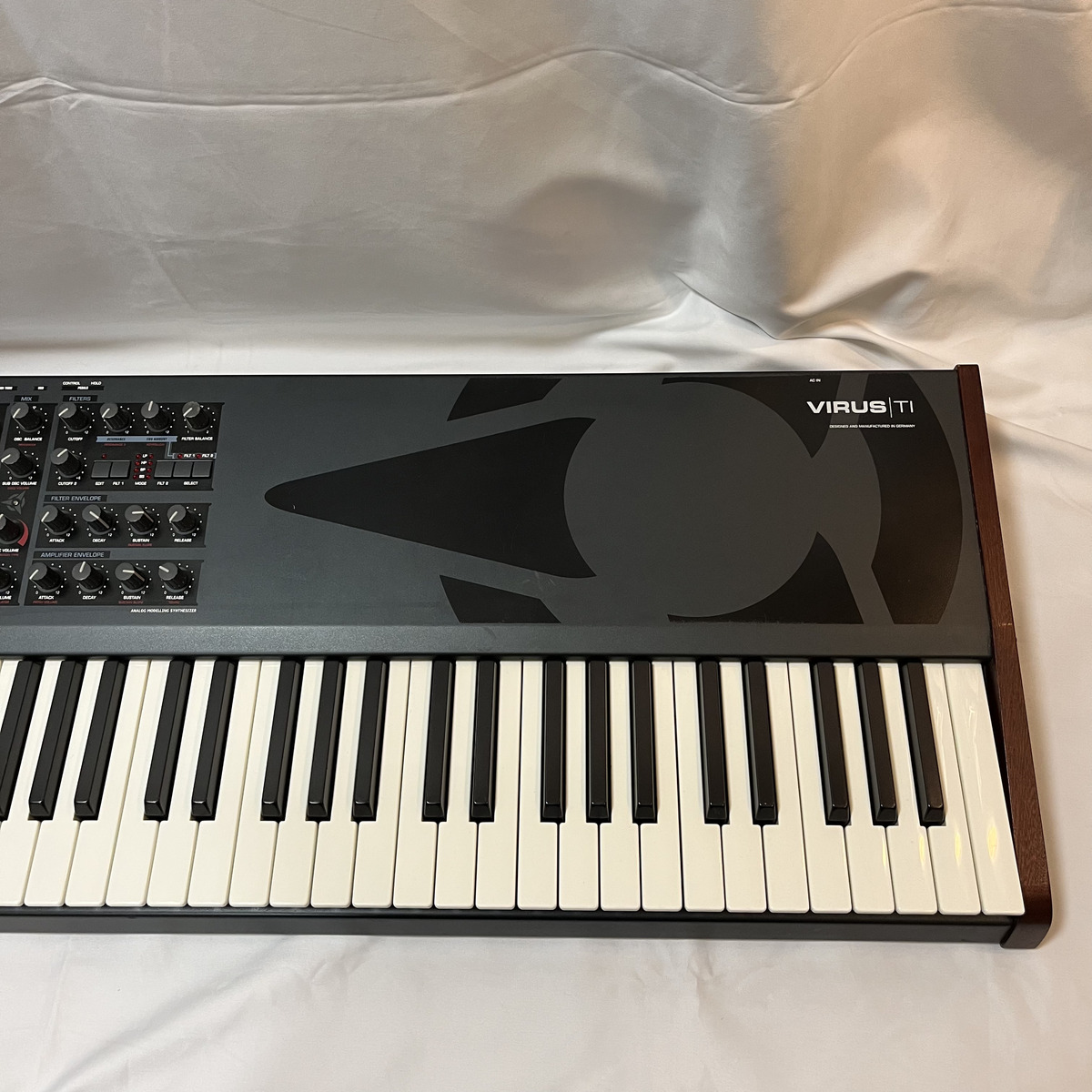 VIRUS TI KEYBOARD