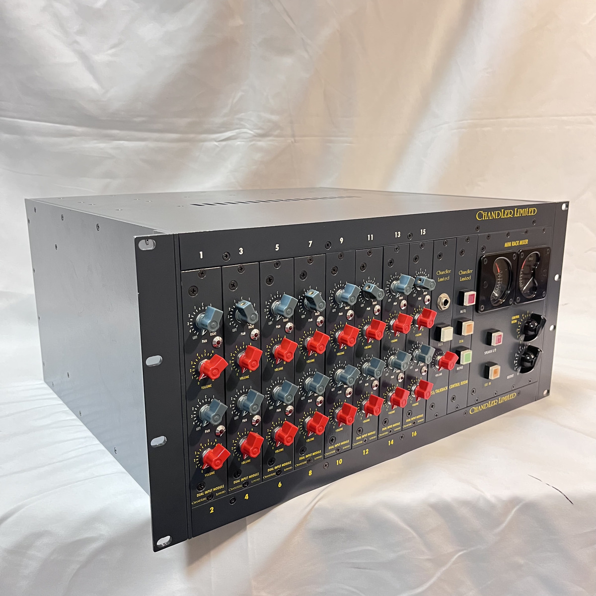 TG Rack Mixer