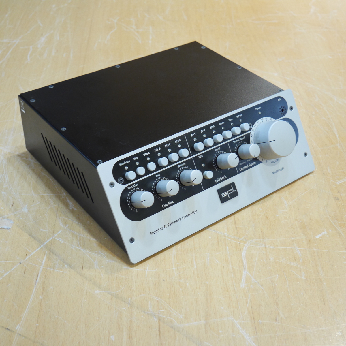 MTC Monitor & Talkback （ model 2381 ）