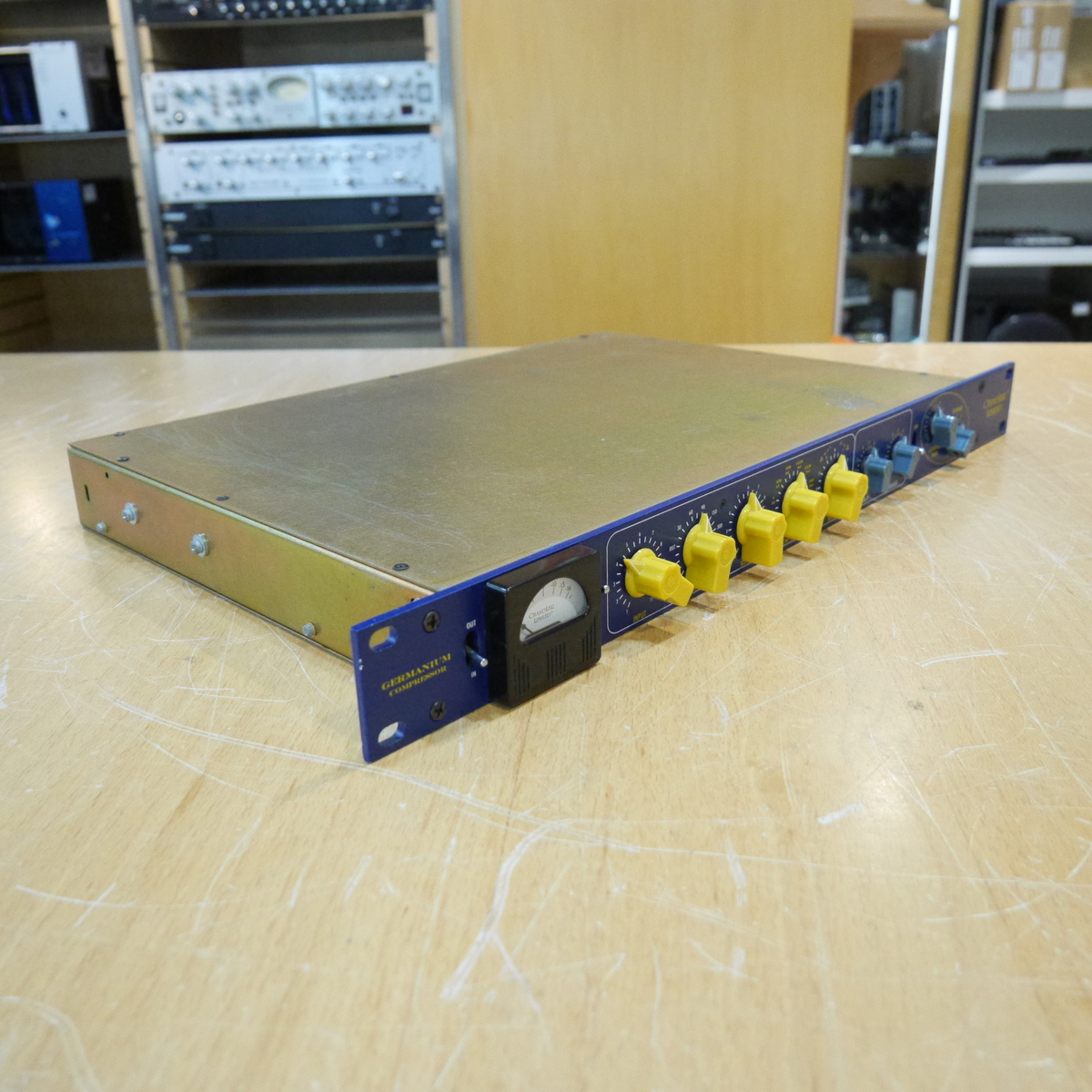 GERMANIUM COMPRESSOR