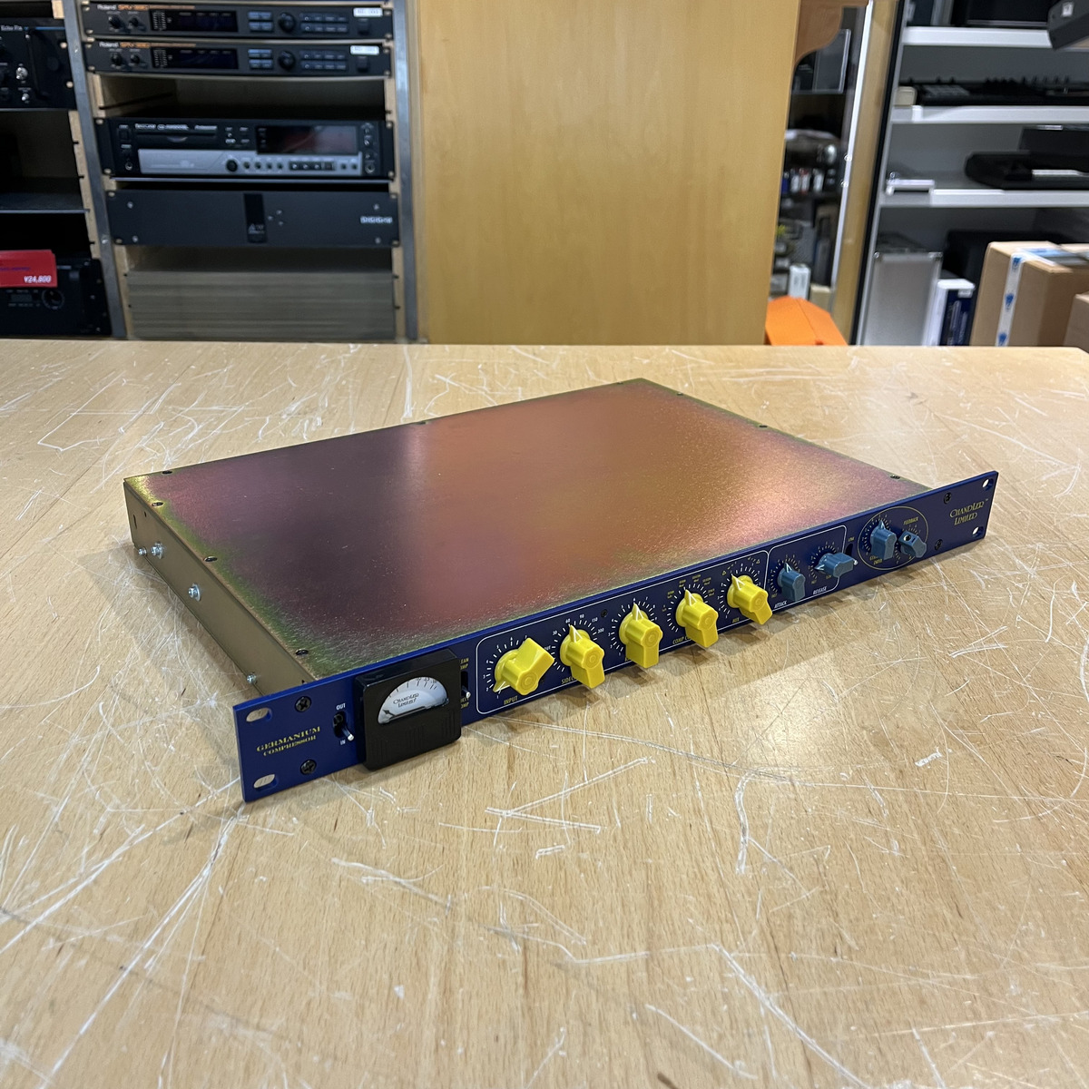 GERMANIUM COMPRESSOR