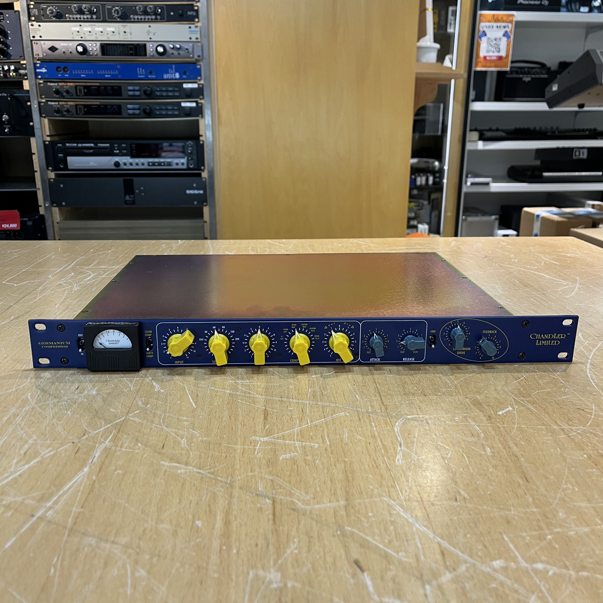 GERMANIUM COMPRESSOR