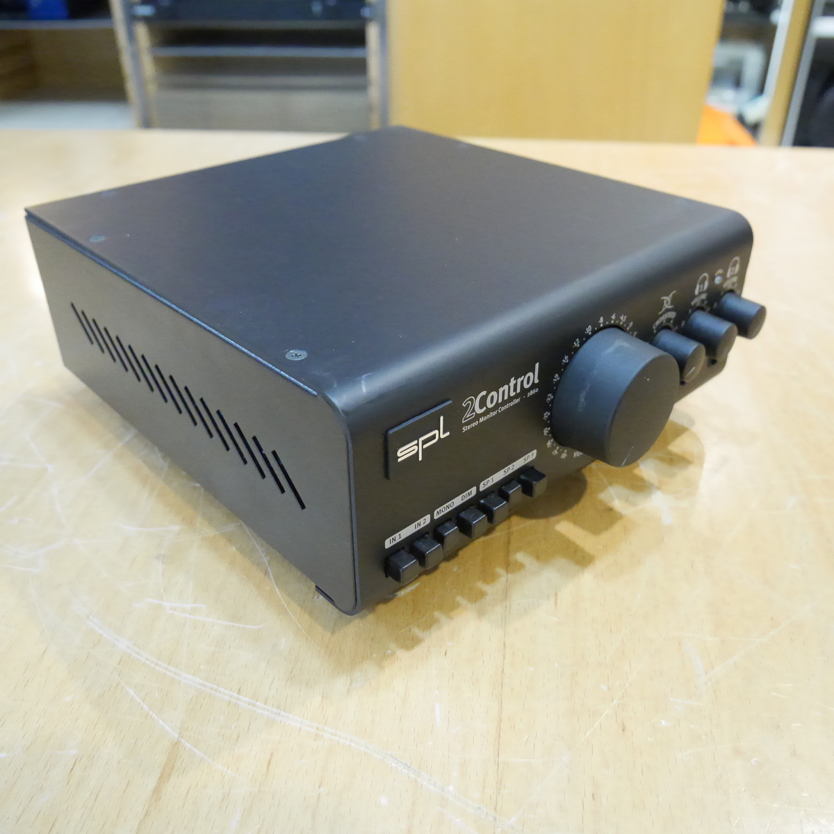 2Control (model 2860)