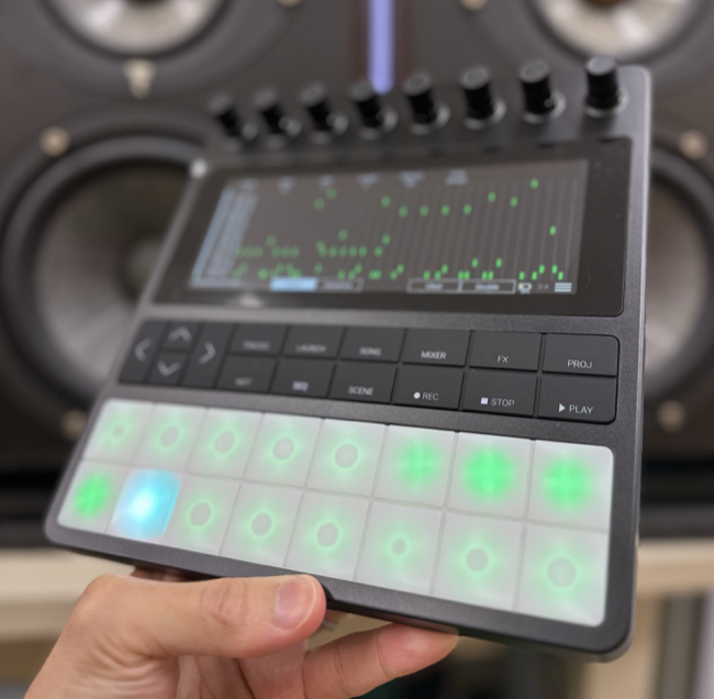 1010MUSIC(テンテンミュージック) bento - sampling production lab
