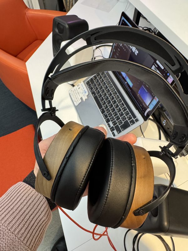 OLLO AUDIO(オロオーディオ) R1 | Rock oN Line eStore