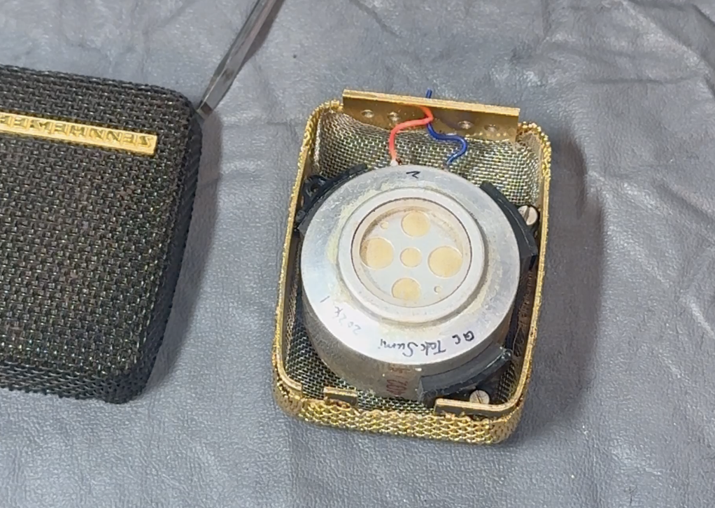 ゼンハイザーMD409のダイヤフラムマグネットユニット